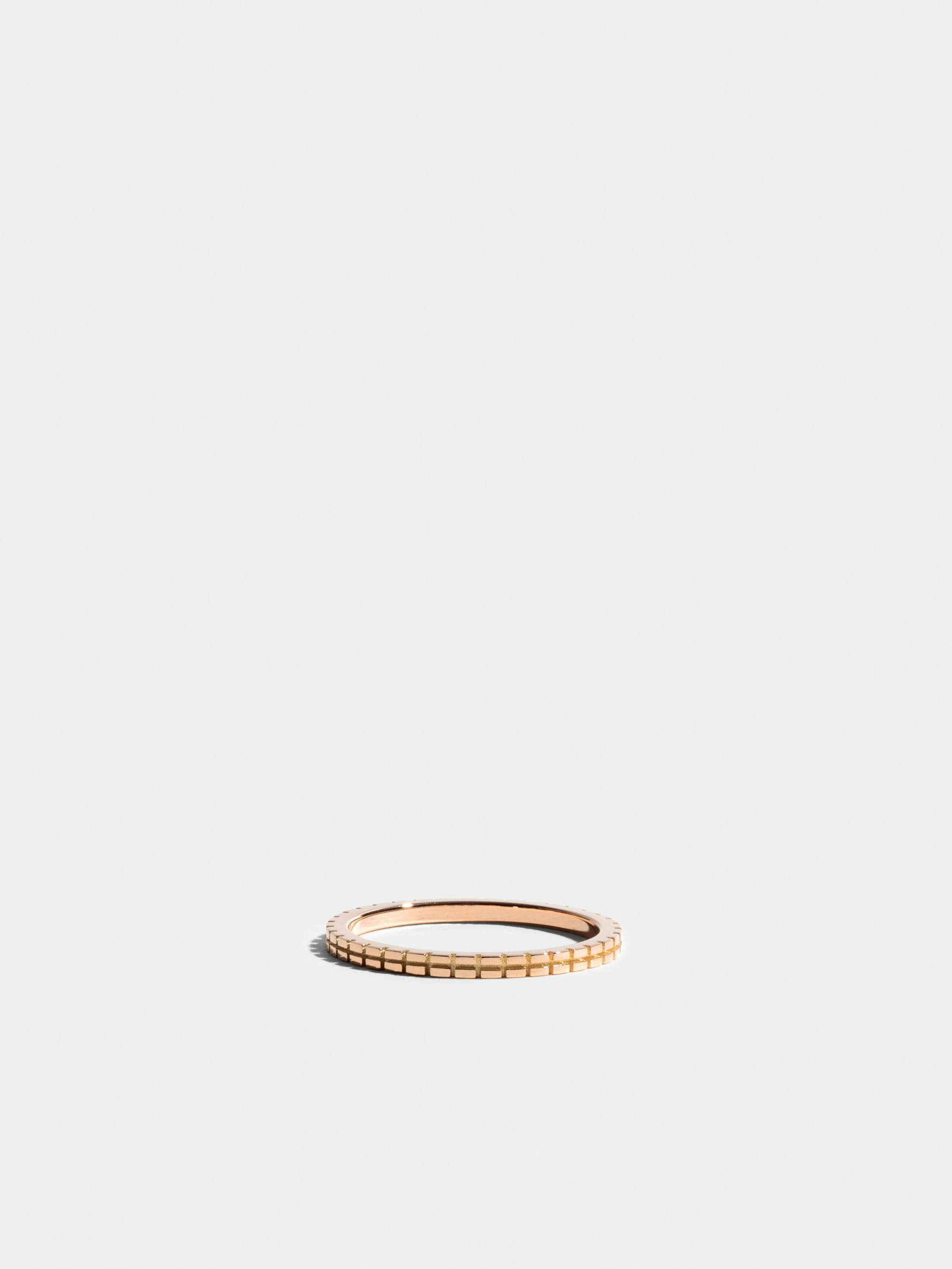 Anagramme "damier" ring in 18k Fairmined ethical pink gold