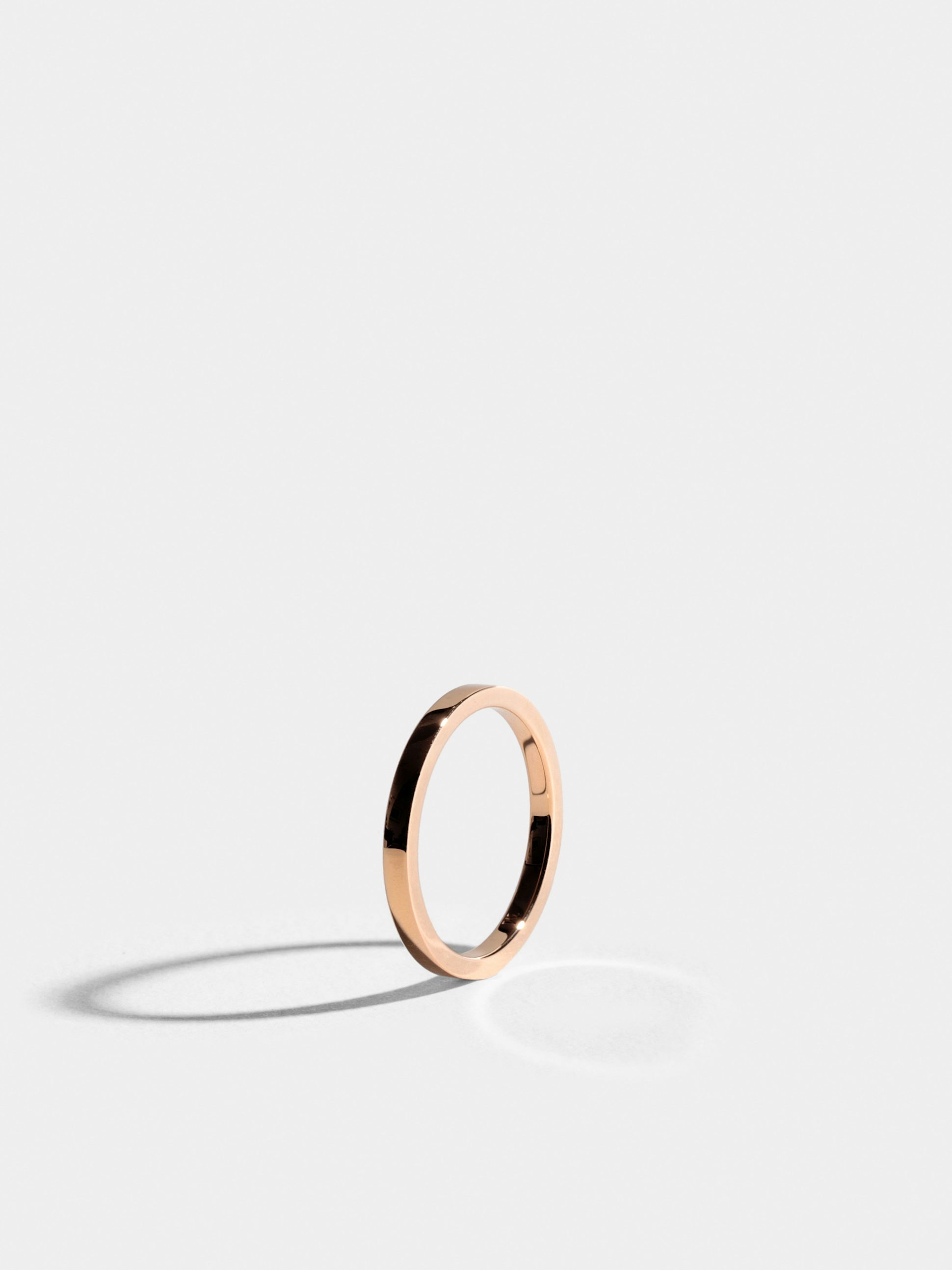 Anagramme flat ribbon ring in 18k Fairmined ethical rose gold