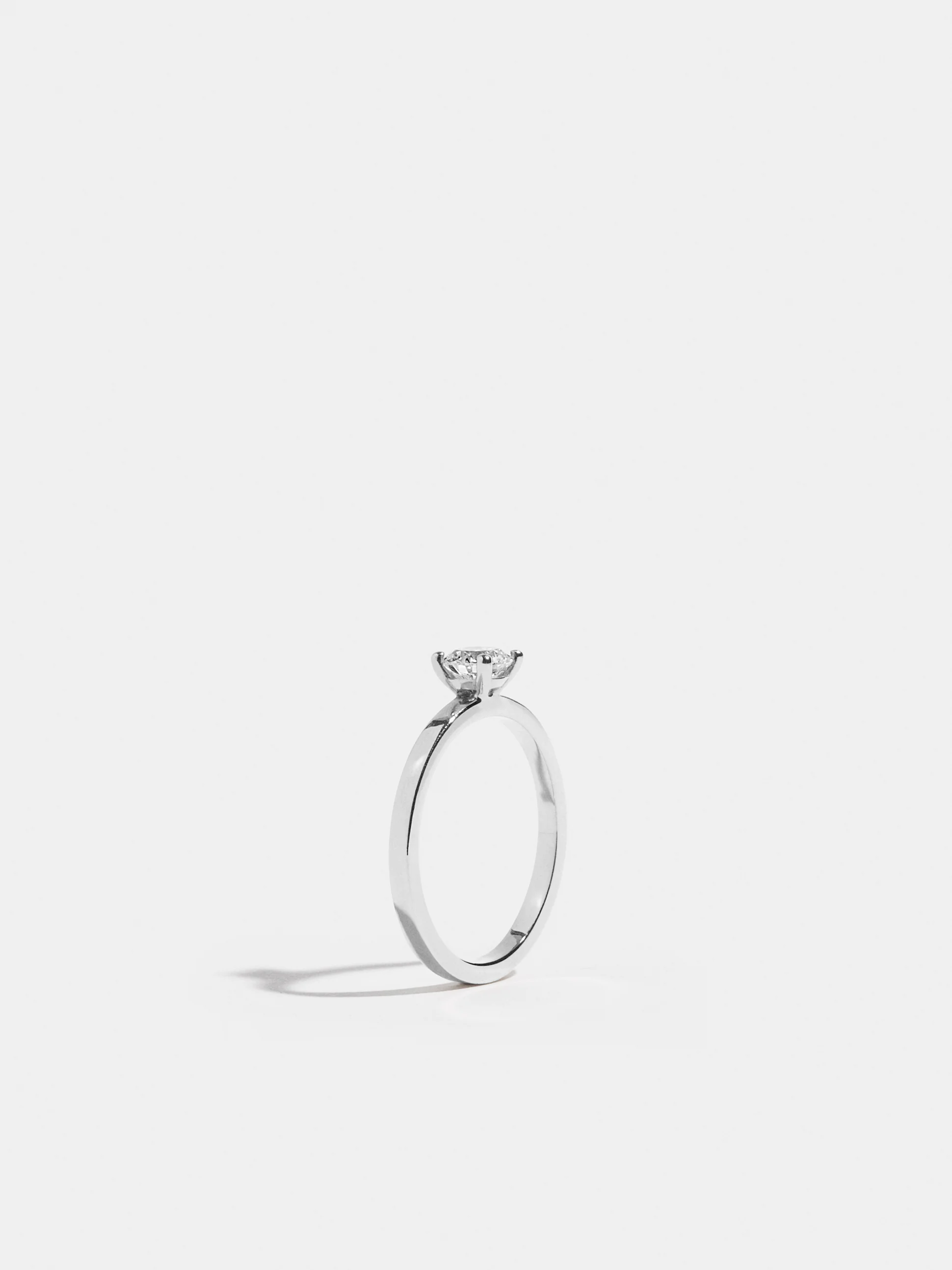 Solitaire With Ribbon JEM | Solitaire Anagramme flat ribbon 0,50 carat