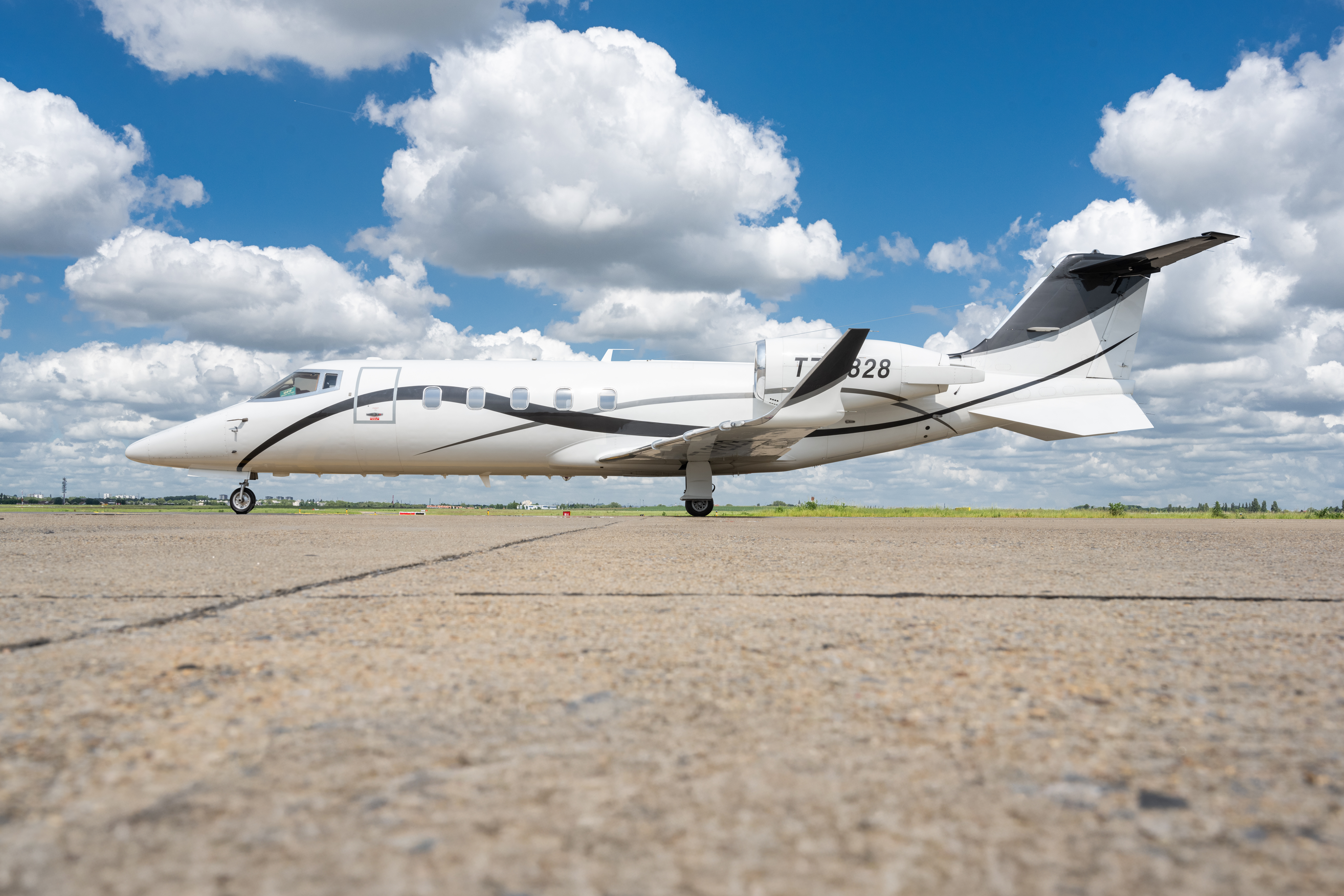 2009 Bombardier Learjet 60XR SN 60-368 - JetHQ