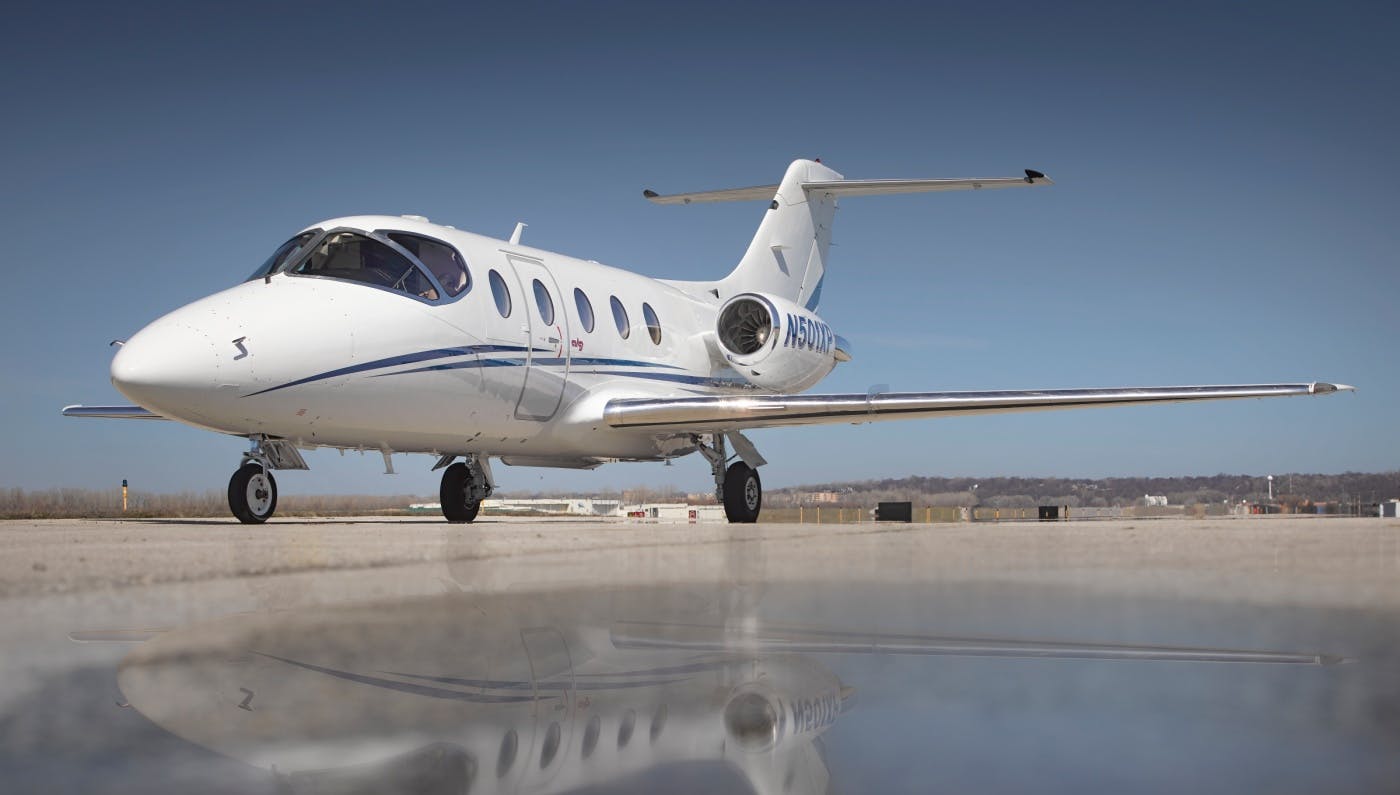 Hawker 400XP Exterior - JetHQ