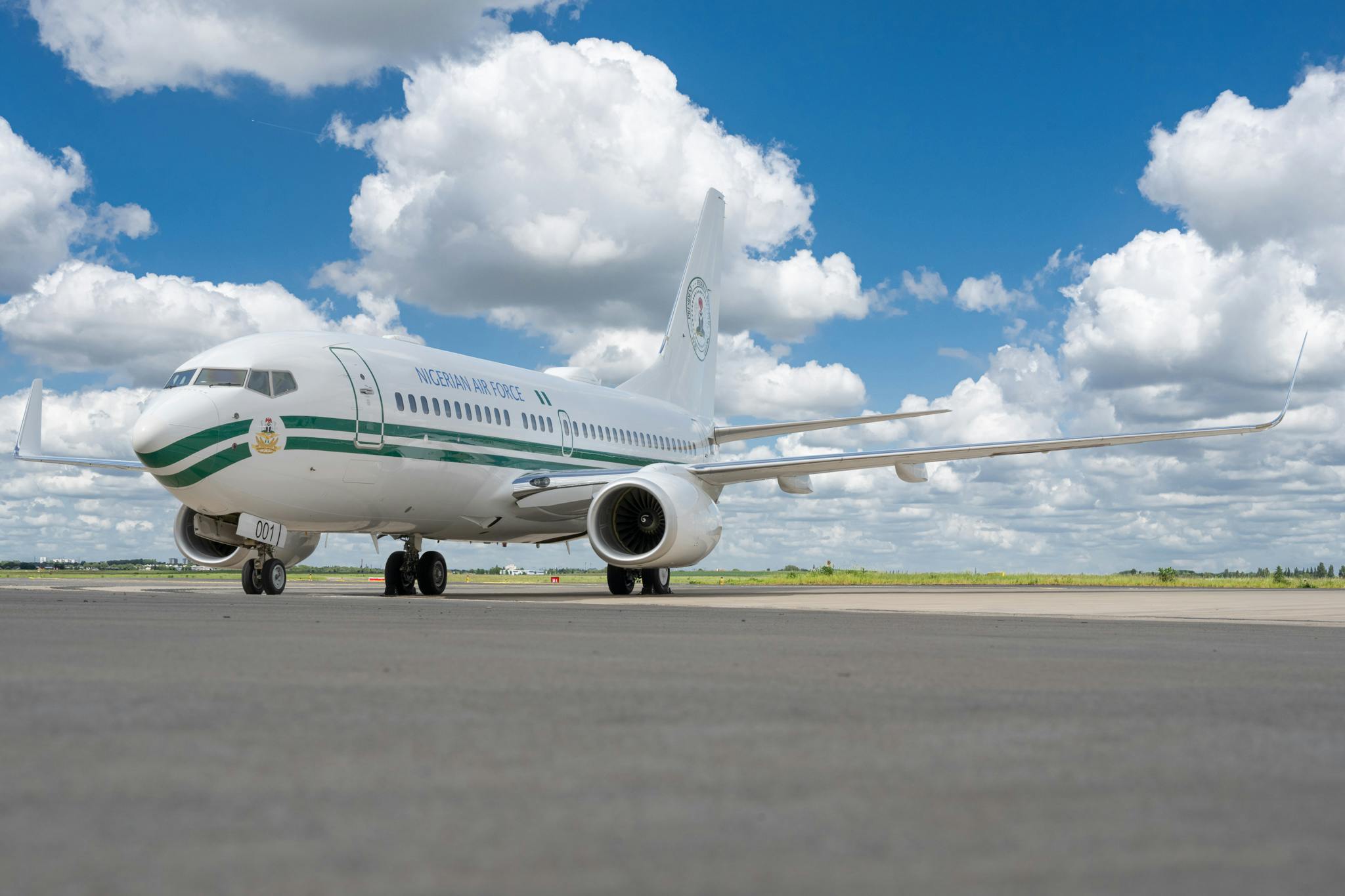 2005 Boeing BBJ 737-700 - JetHQ