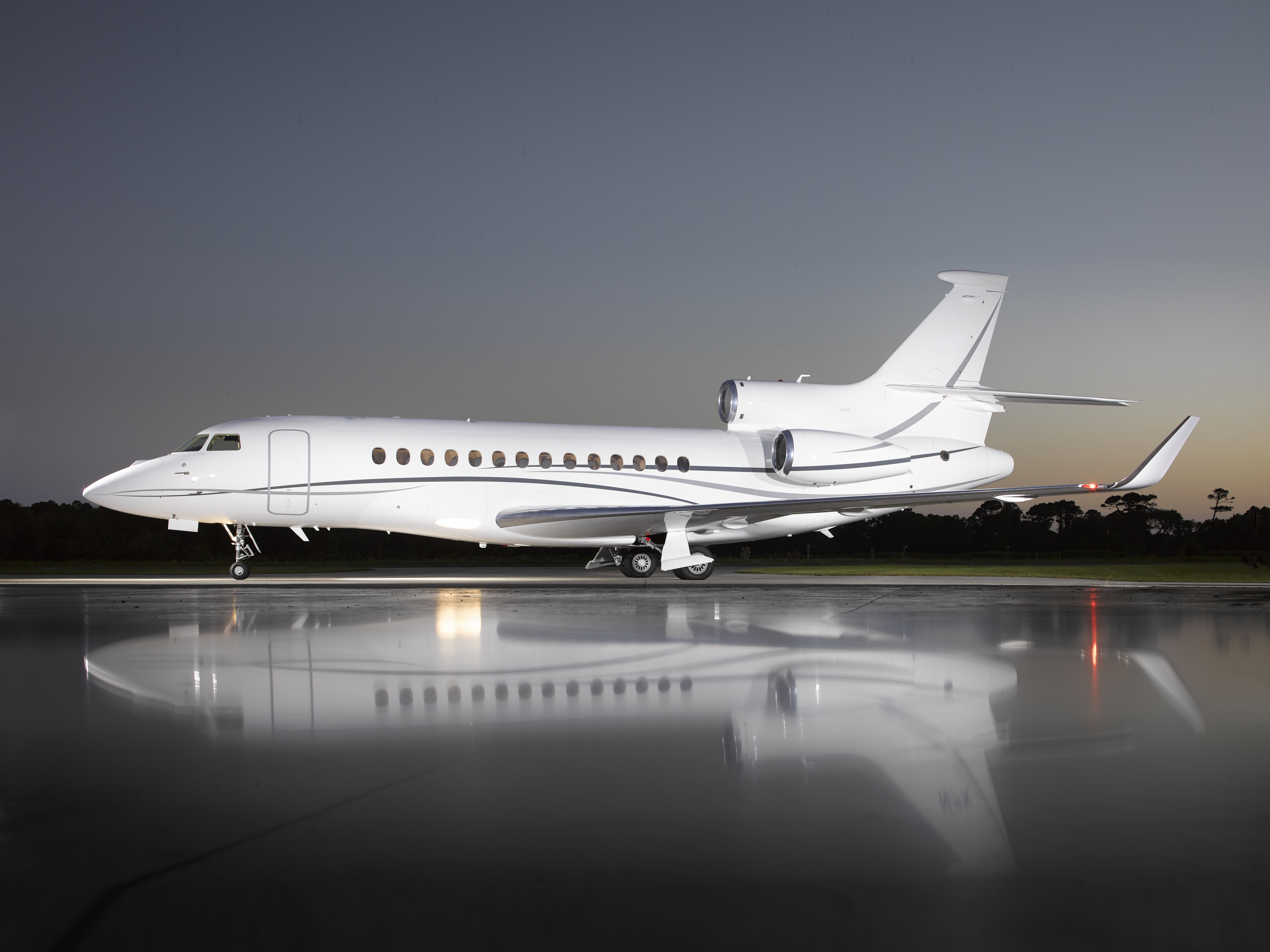 2009 Dassault Falcon 7X SN 7X-33 - JetHQ