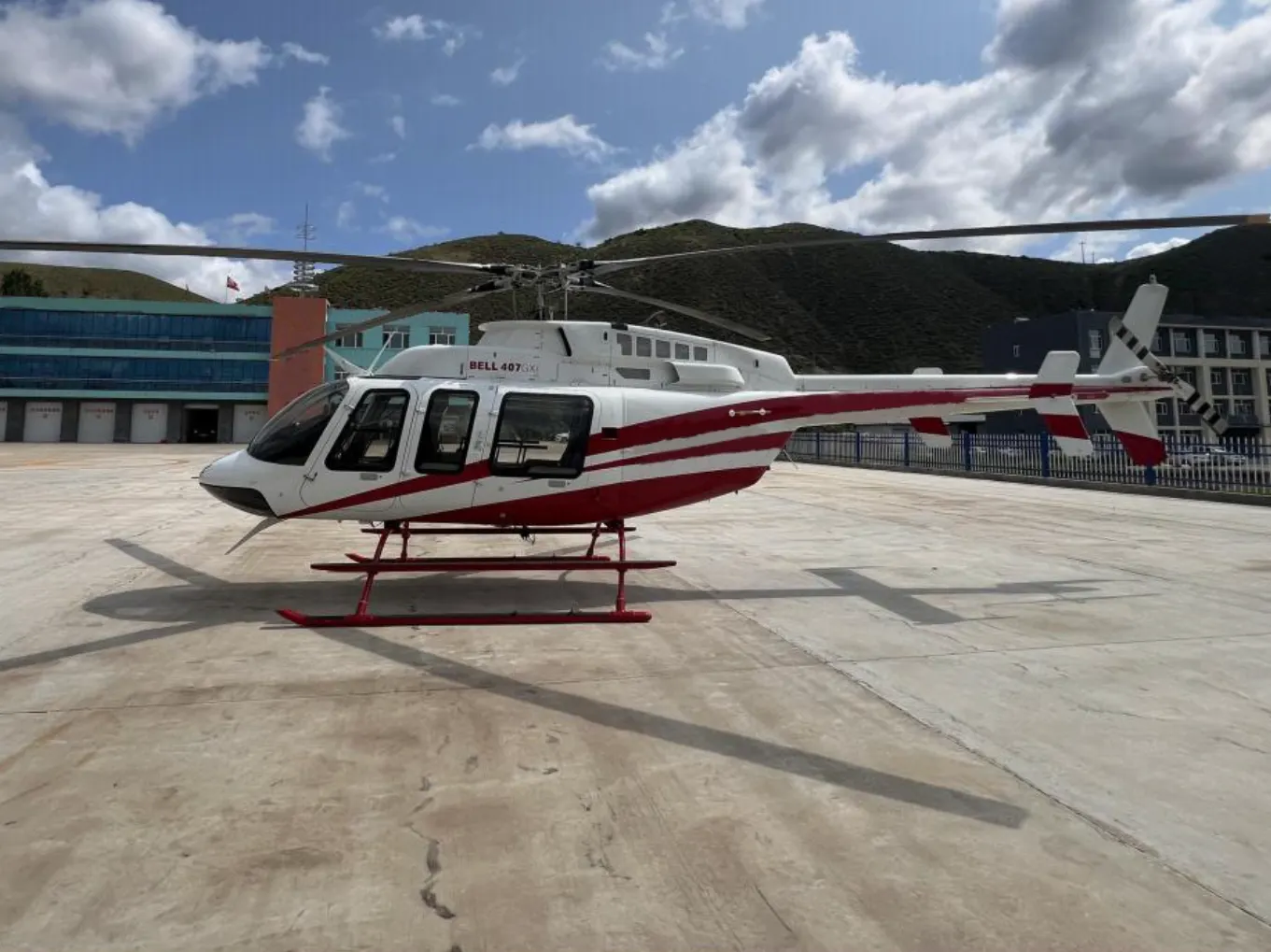 Bell 407GXI SN 54861_hero