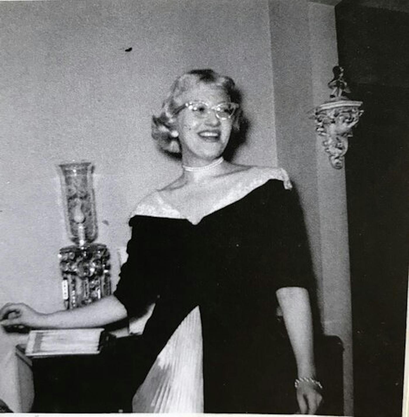 Julia’s aunt Renee.