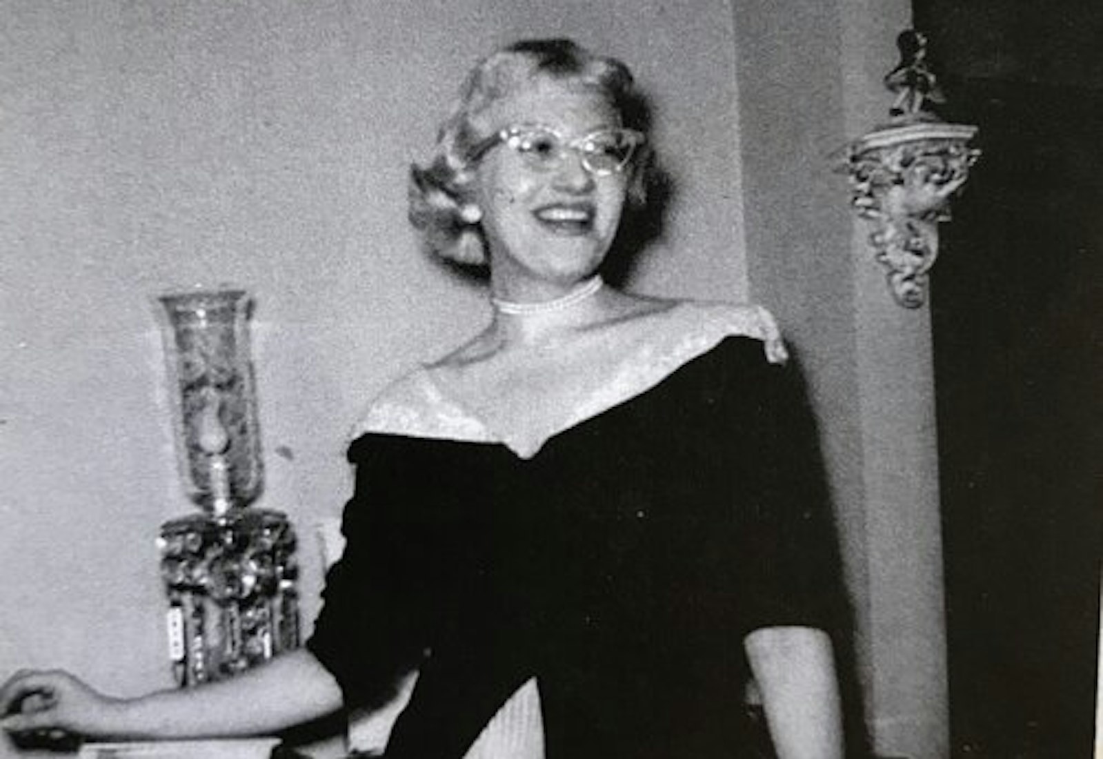 Julia’s aunt Renee.