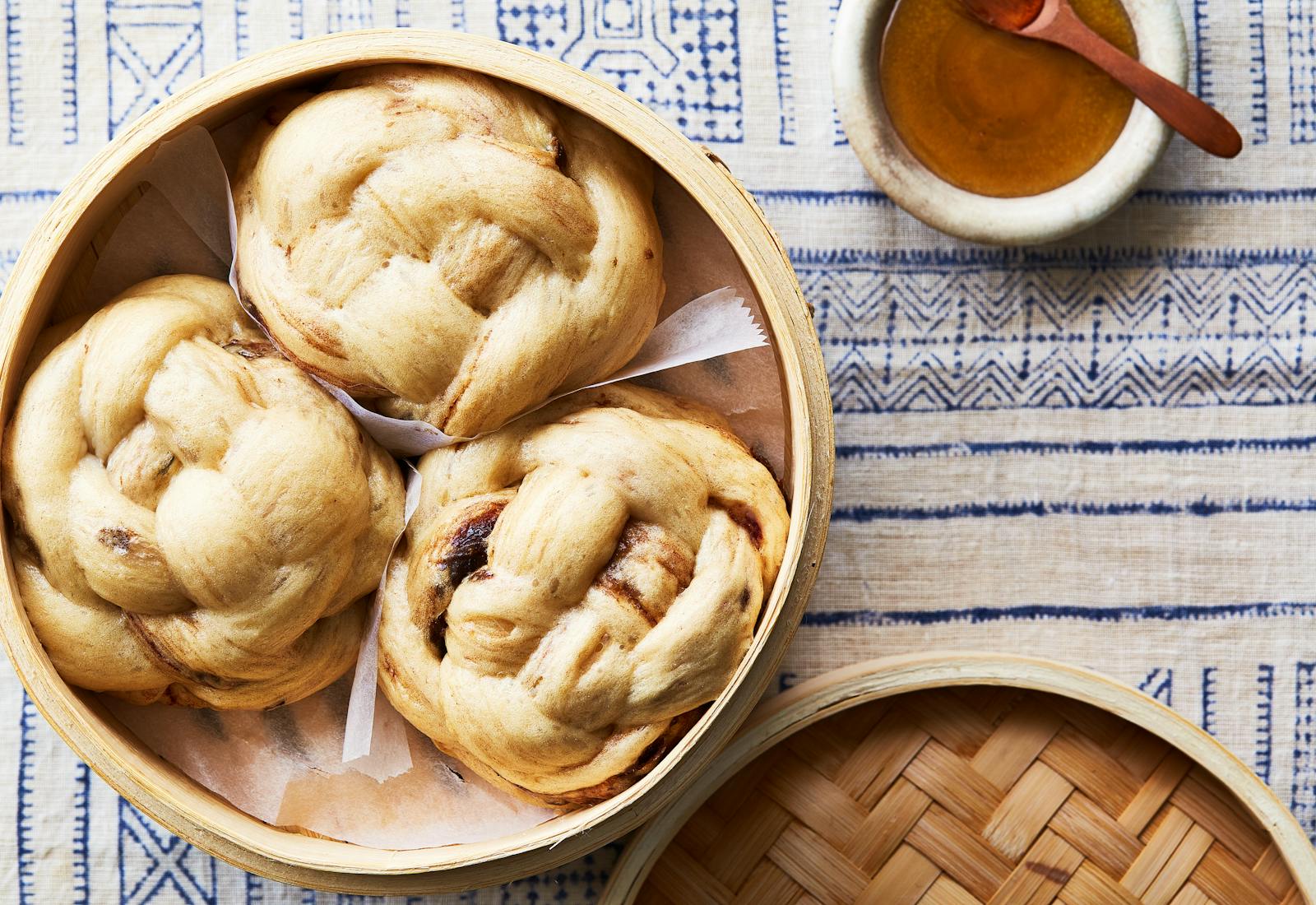 Date Challah Mantou with Date Syrup 