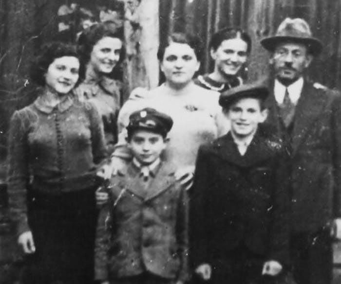 How Two Sisters Revived a Borscht Recipe Lost During the War image