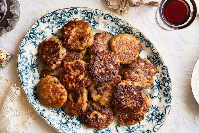 Fasírt (Chicken Patties with Challah) image