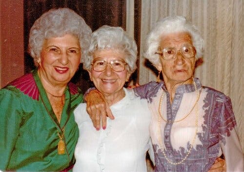 Amy’s Aunt Jean, Aunt Minnie and Tanta Hinda in Baltimore in the 1980s.