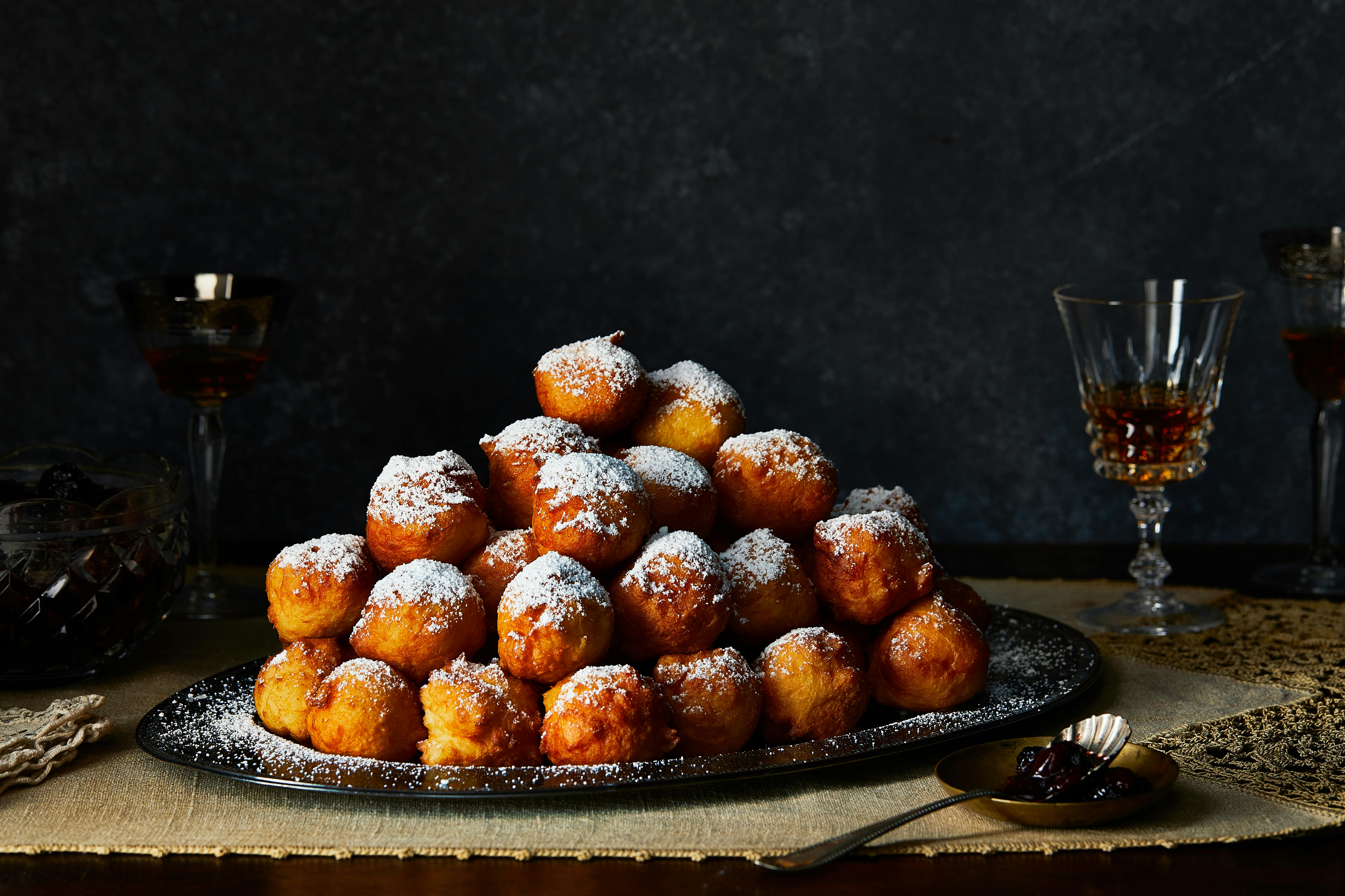 Quick Doughnuts with Cherry Jam  image