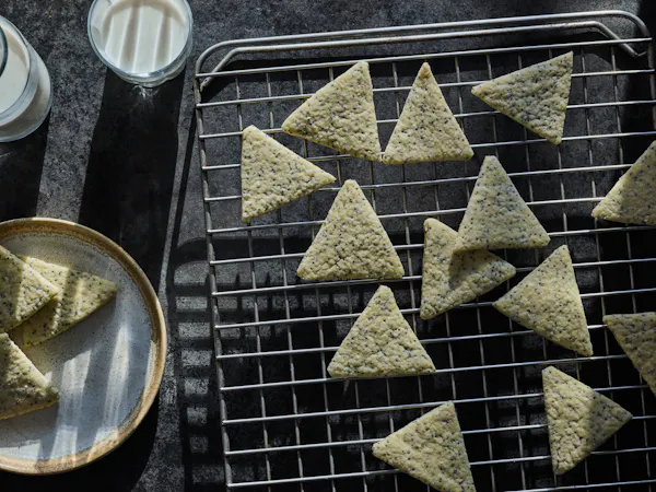 Snappy Poppy Seed Cookies — Jewish Food Society
