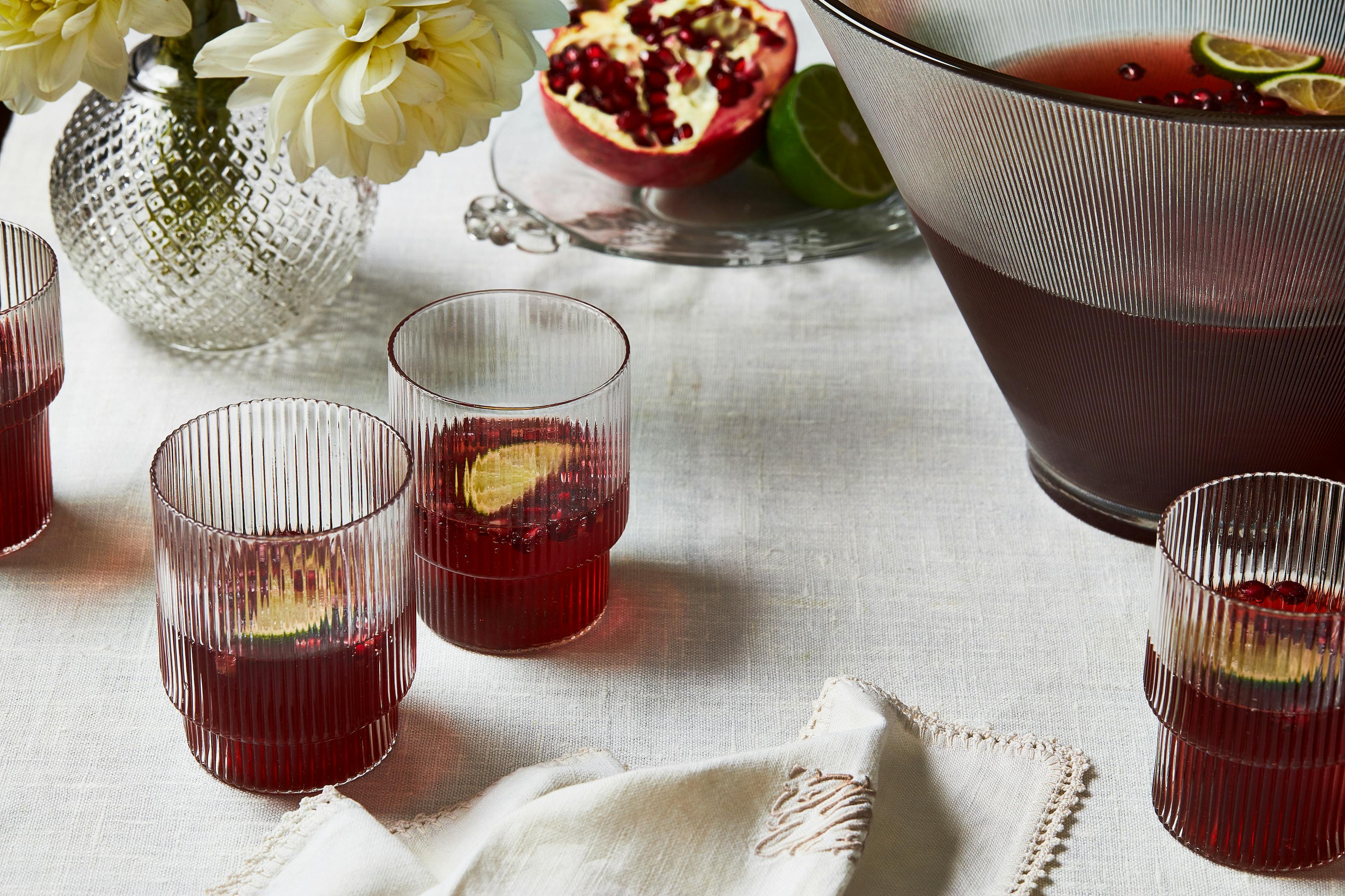 Pomegranate-Lime Tequila Spritzer image