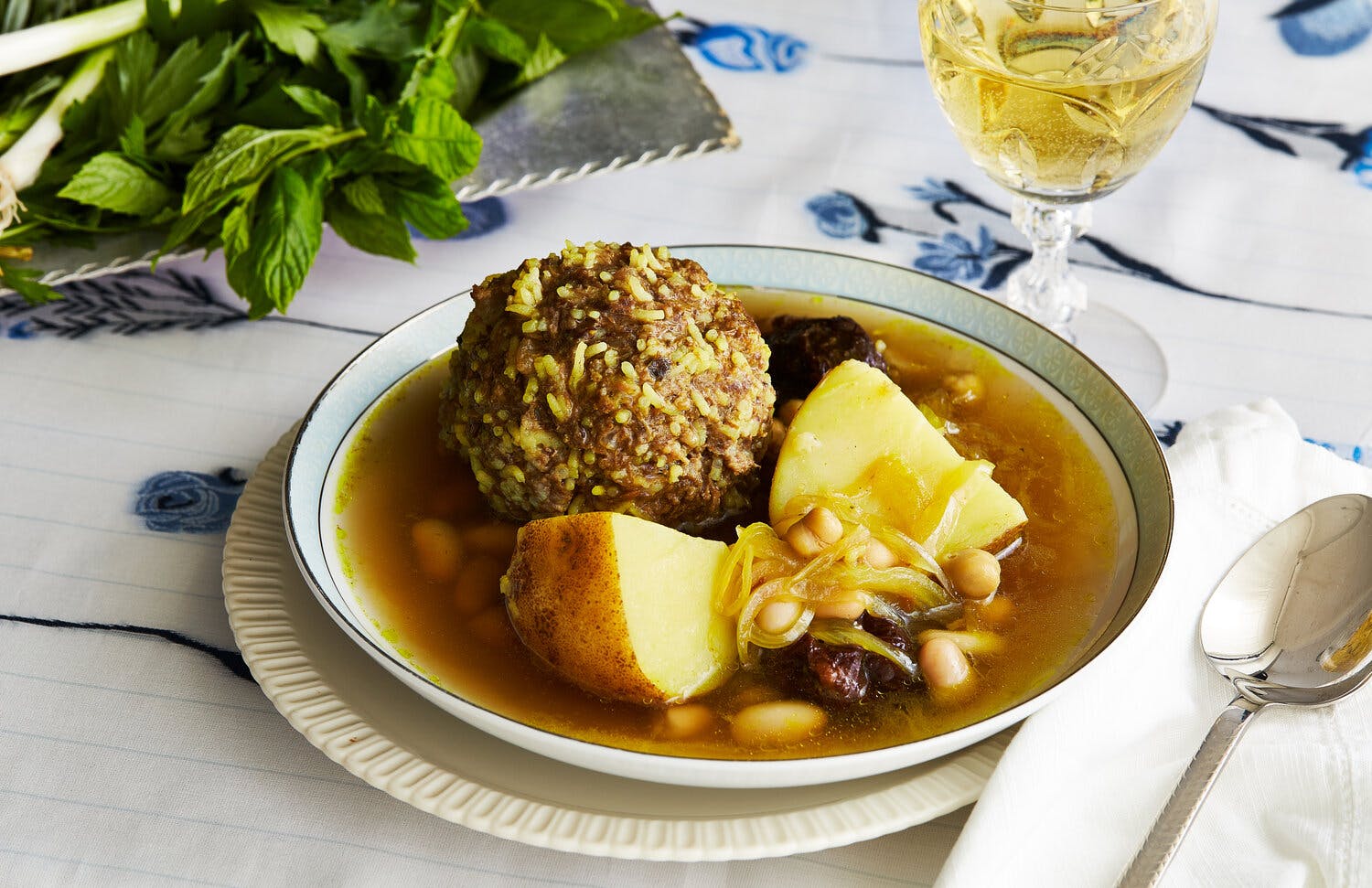 Hamadani Gondi Berenji (Meatballs With Rice and Prunes) image
