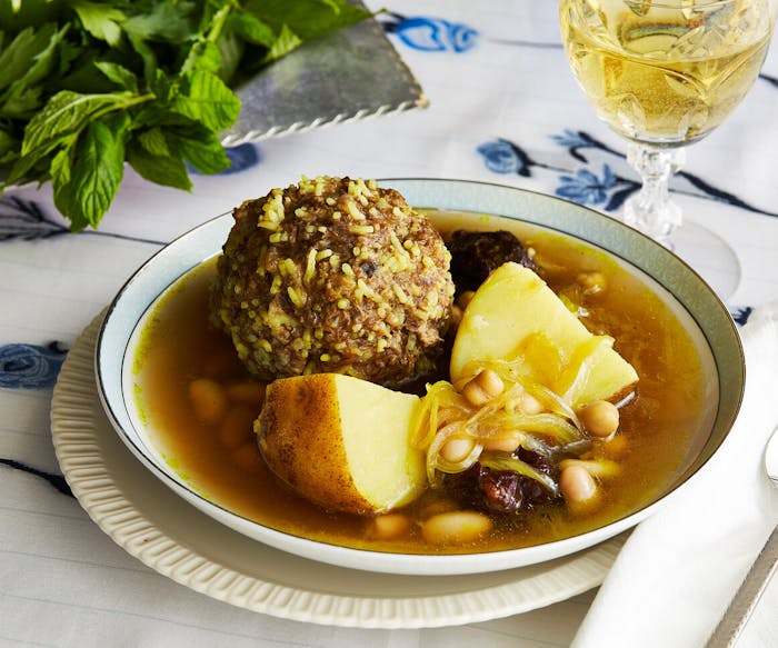 Hamadani Gondi Berenji (Meatballs With Rice and Prunes) image