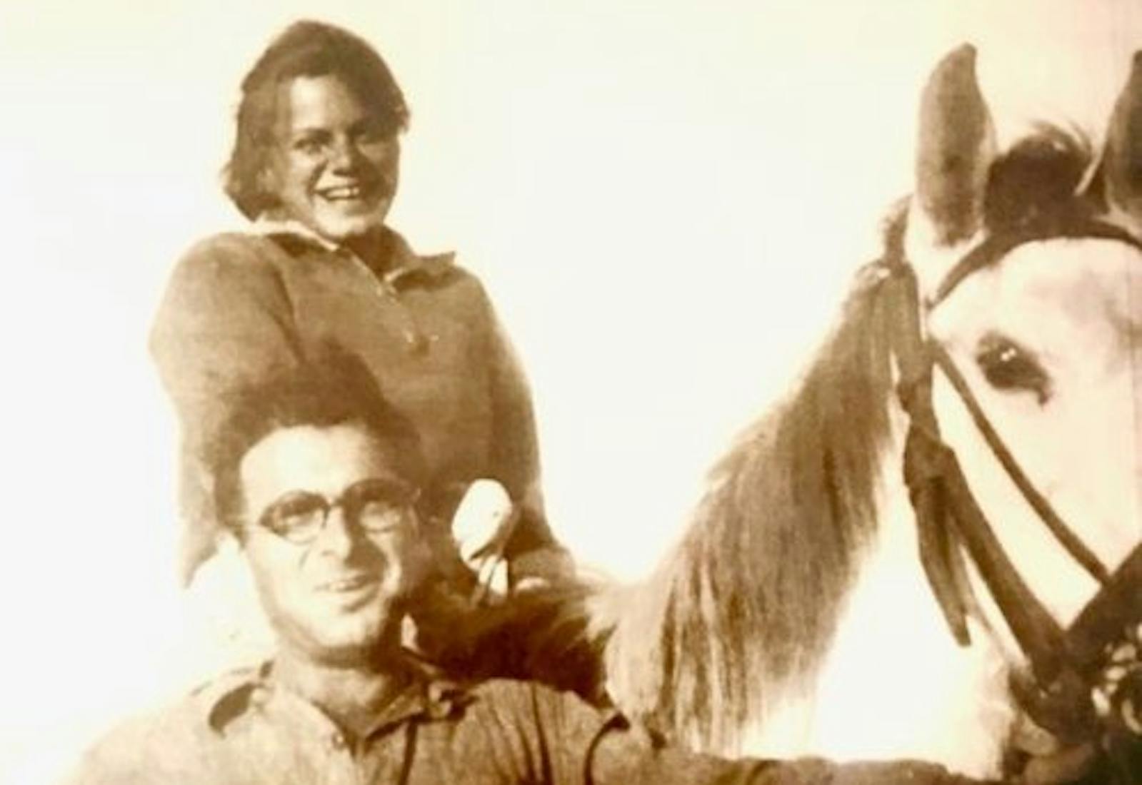 Pnina & Izak, 1938.
