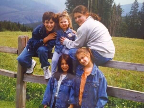 Emanuelle and her siblings on a vacation in Colorado in 1996. From left to right in the back row: Emanuelle’s brother Victor, sister Simone, sister Ilana. Front row: Emanuelle (left) and her sister Julia (right).