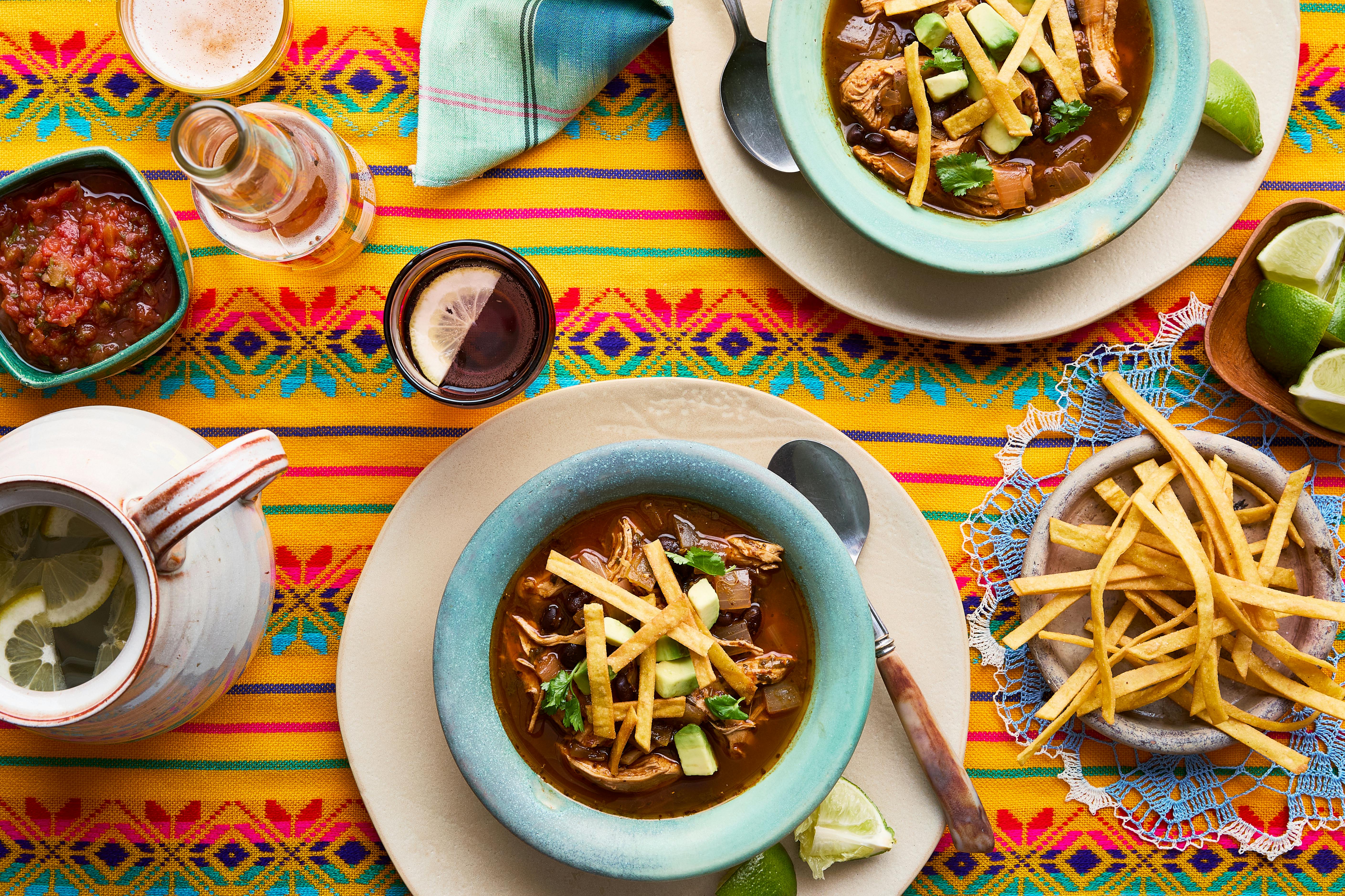 Sopa de Tortilla (Tortilla Soup) image