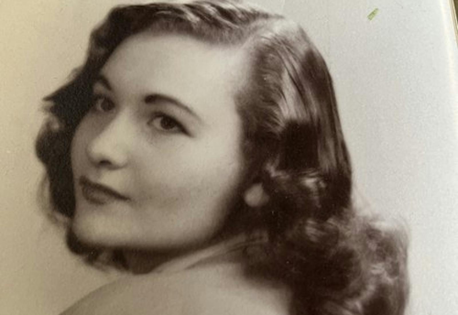 Atara’s grandmother, Frances Seiger, in Brooklyn, 1947.