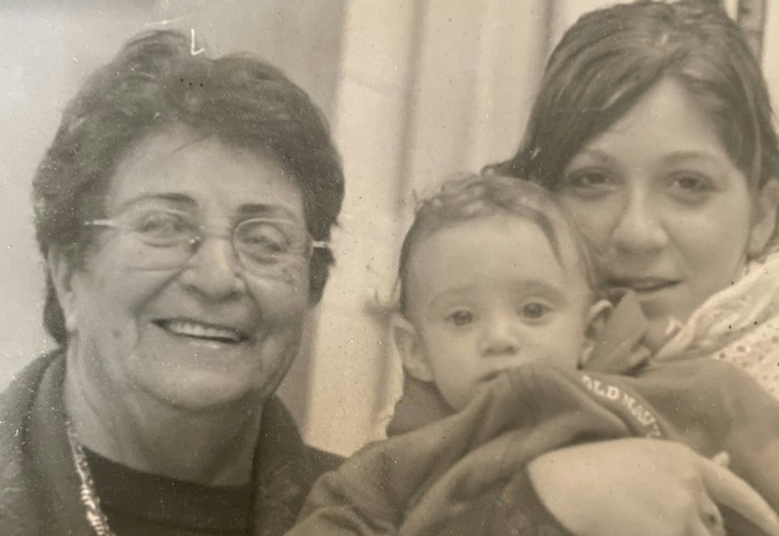 Ayelet’s grandmother Rachel (Khorshid) with cousin Ravit and Ayelet’s daughter, Arielle in 2002.