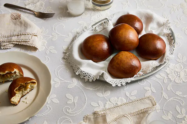 Stuffed Challah Rolls with Caramelized Onion  — Jewish Food Society