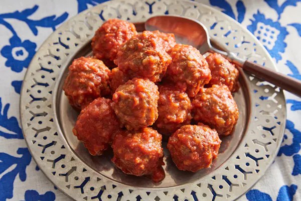 Kiftahs (Meatballs in Sour Tomato Sauce) — Jewish Food Society