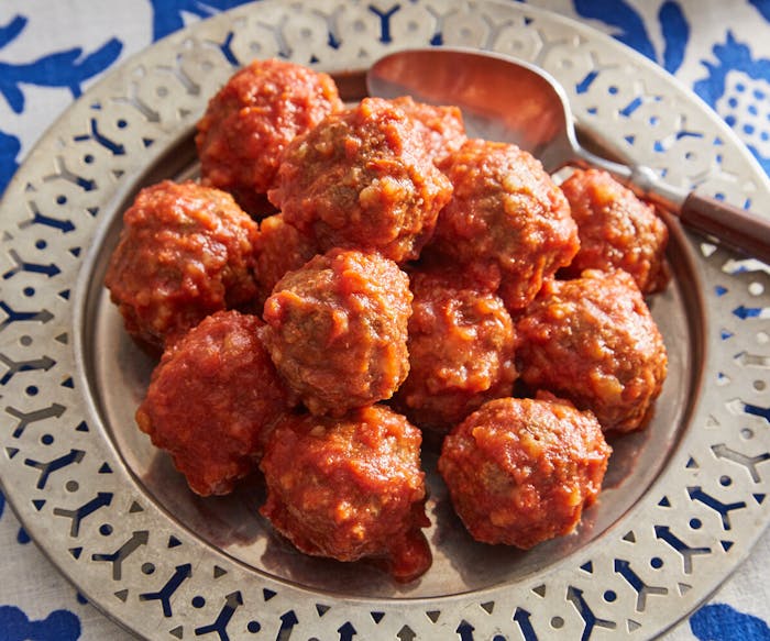 Kiftahs (Meatballs in Sour Tomato Sauce) image