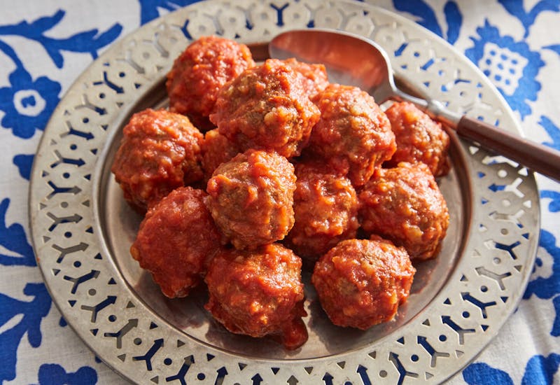Kiftahs (Meatballs in Sour Tomato Sauce)
