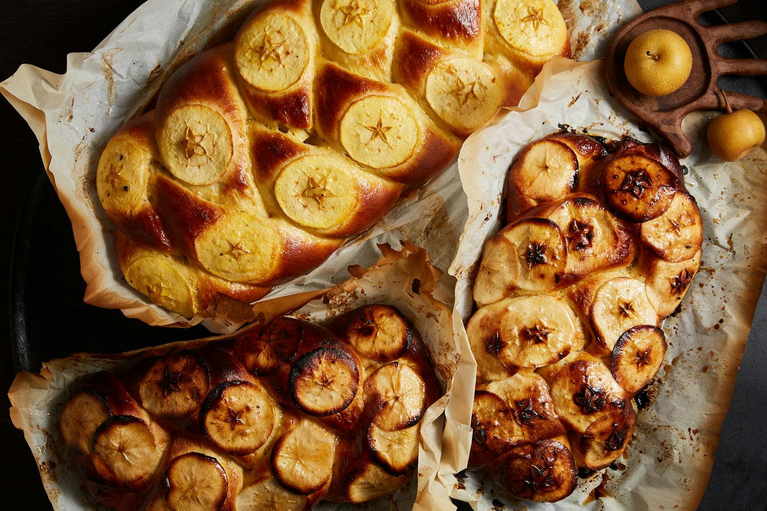 Apple and Honey Challah image