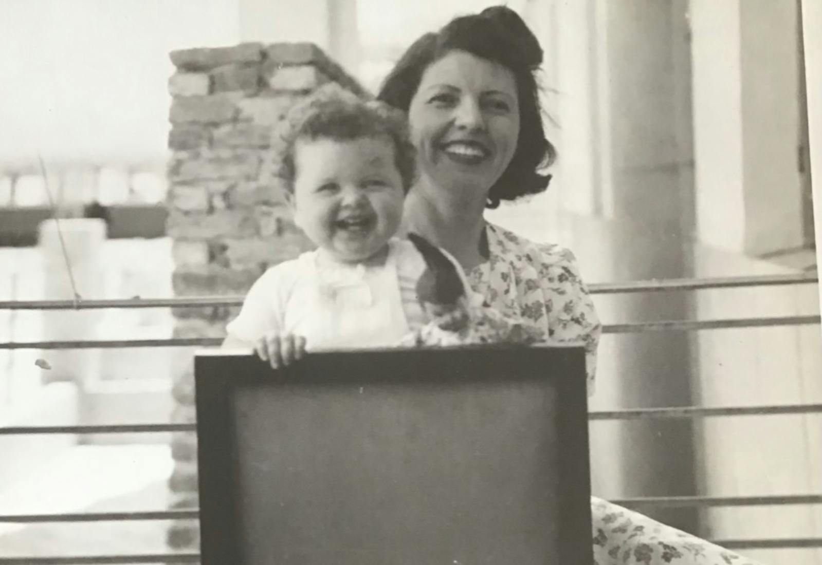 Viviane and her mother in their Cairo apartment.