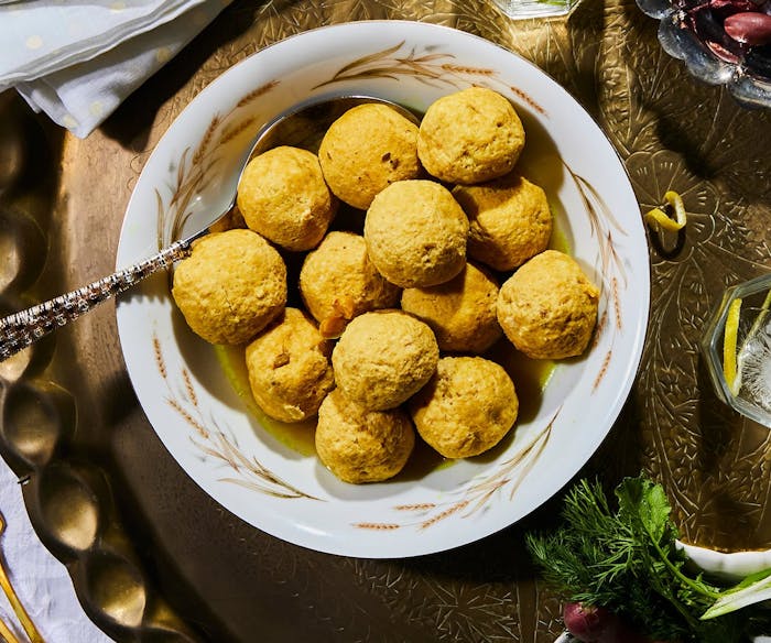 Gondi (Persian Dumplings) in Abgoosht Soup image