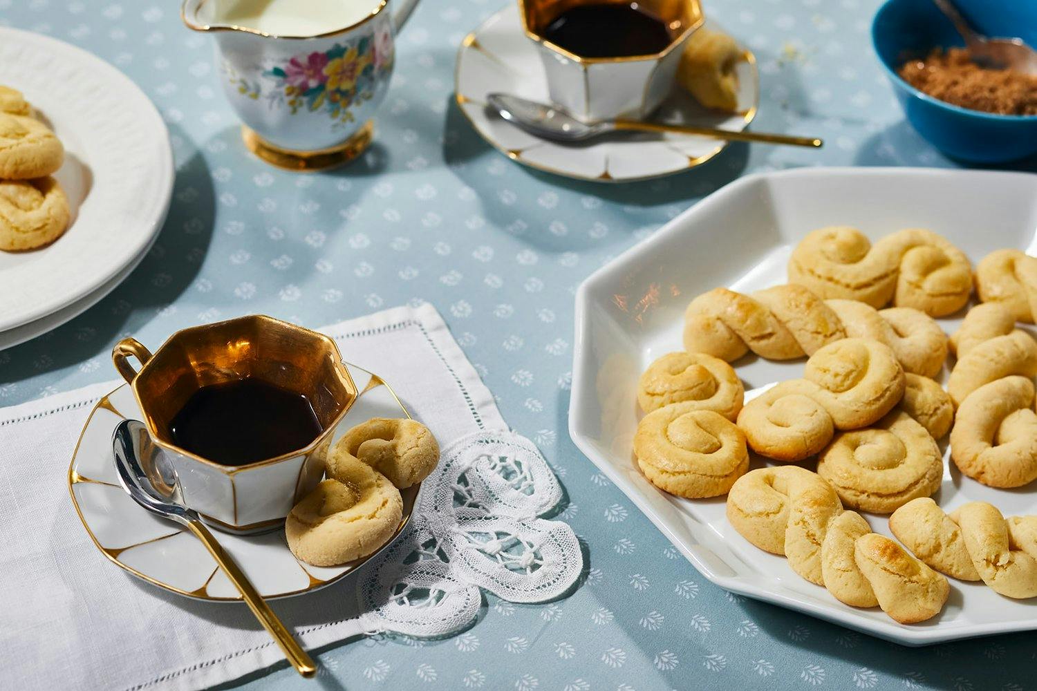 Koulouria (Greek Butter Cookies) image