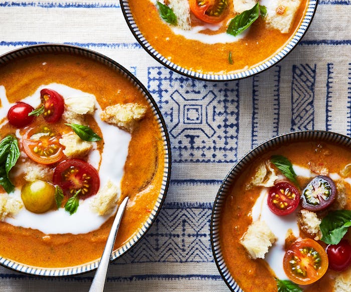 Cucumber Curry Soup image