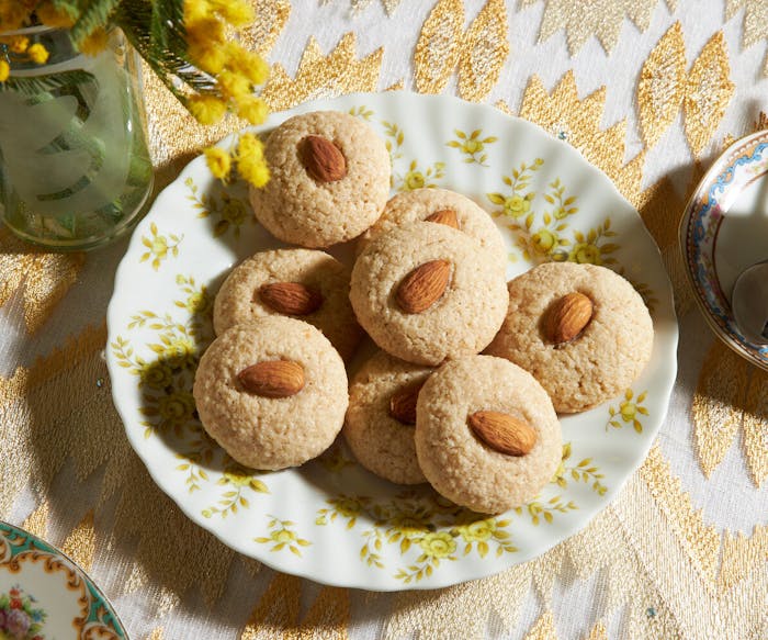 Hadji Bada (Iraqi Almond Cookies) image