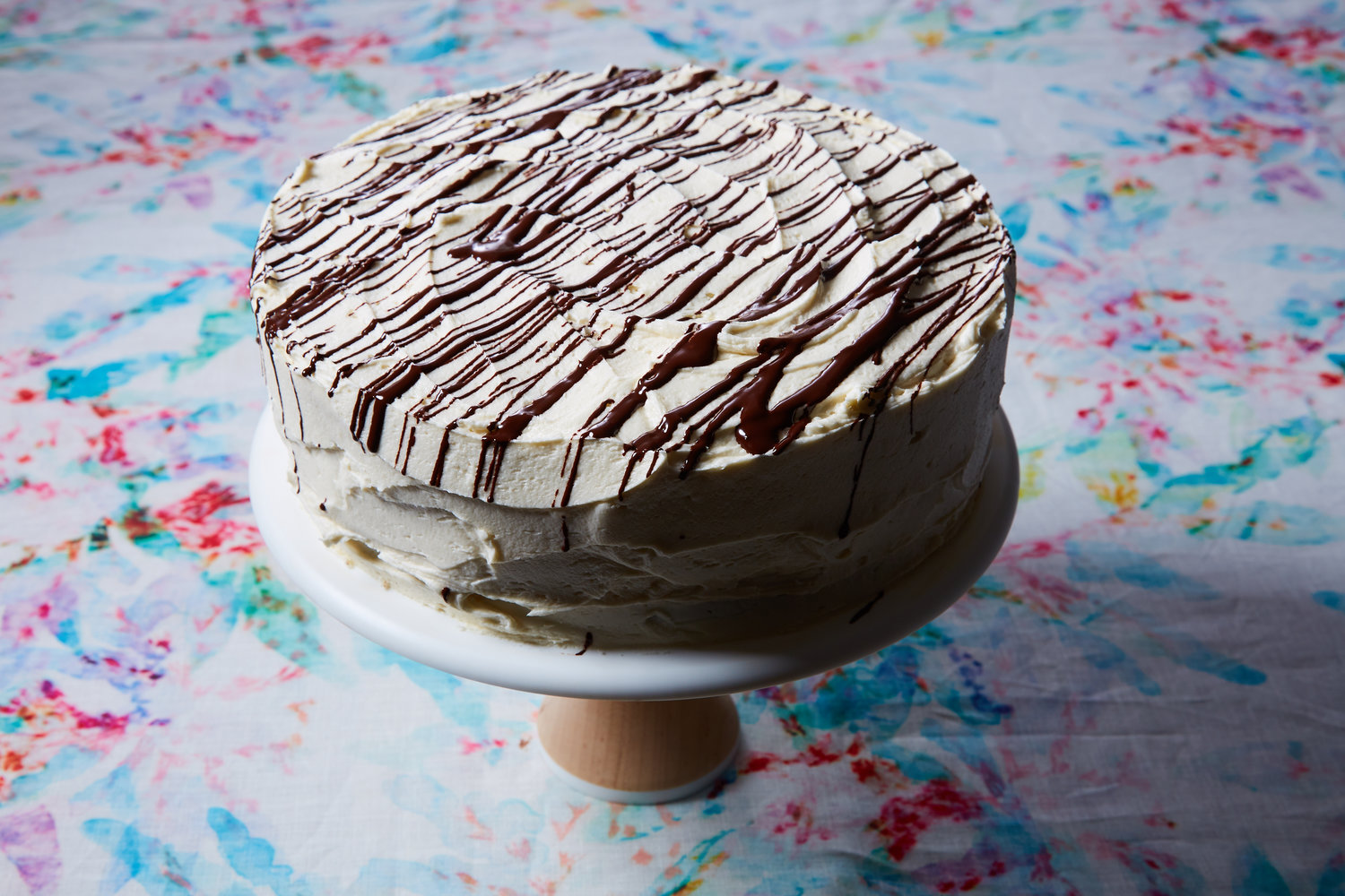 Easy Vanilla Cake with Chocolate Frosting - Alpine Ella