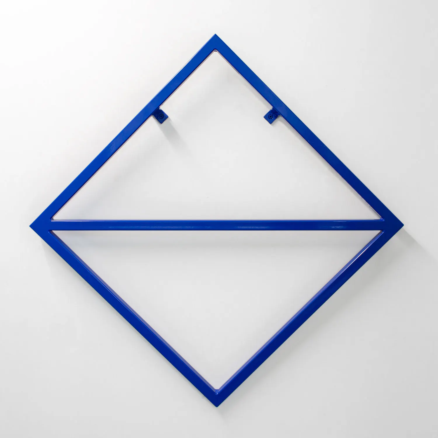 Bisected lozenge by Erica van Zon