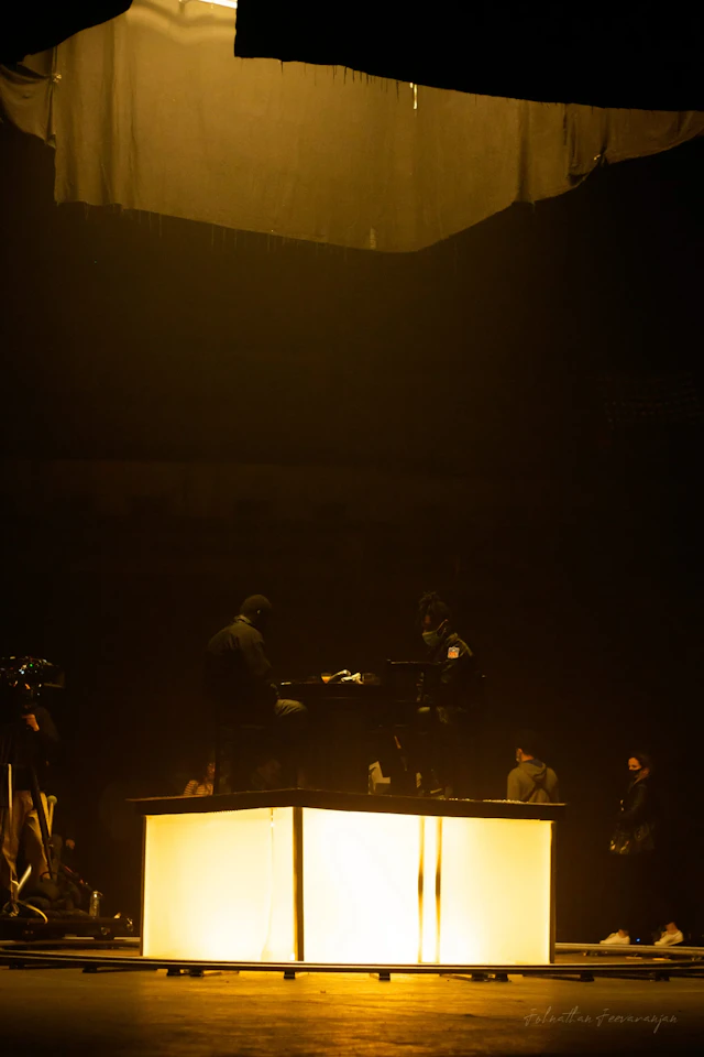 Behind The Scene 03