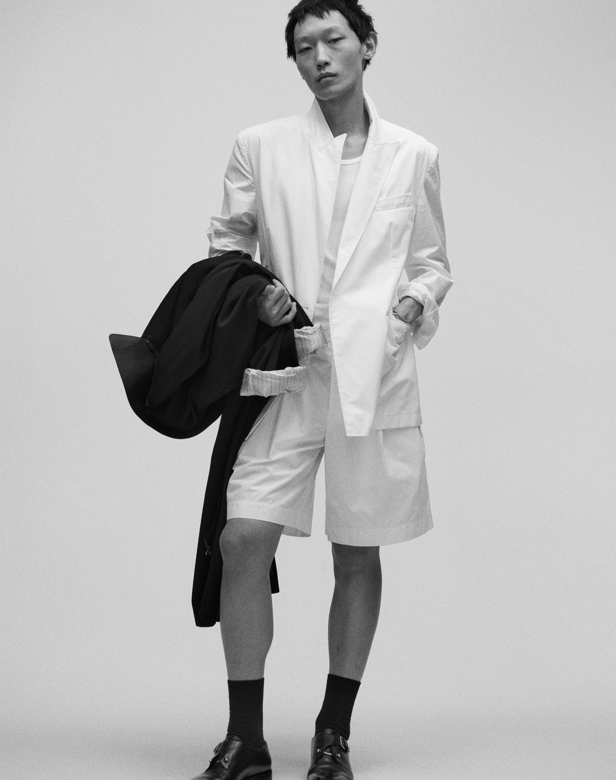 260711 FANTASTIC MAN JULIA NONI 01 113 R2 CROP2
