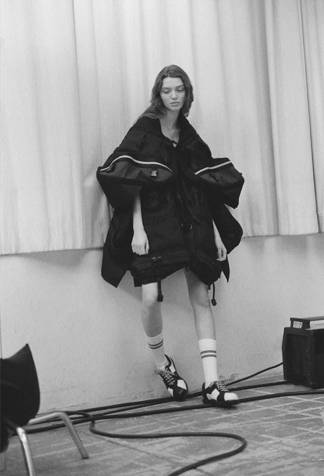 250221000095230010 RGB