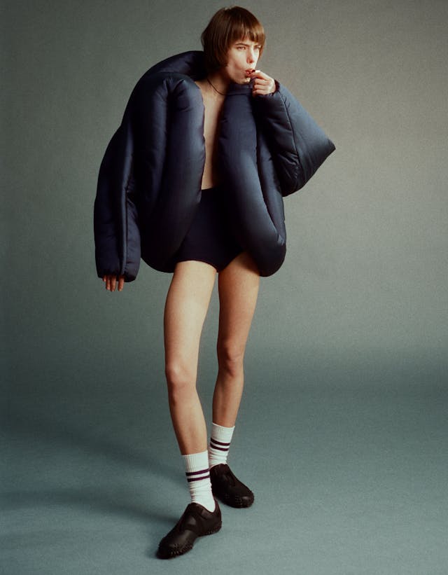 250219000002470030 RGB