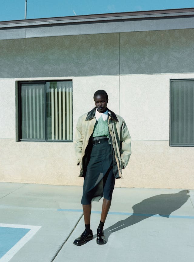 ELLEUSNONI42079 7A 0013 R3