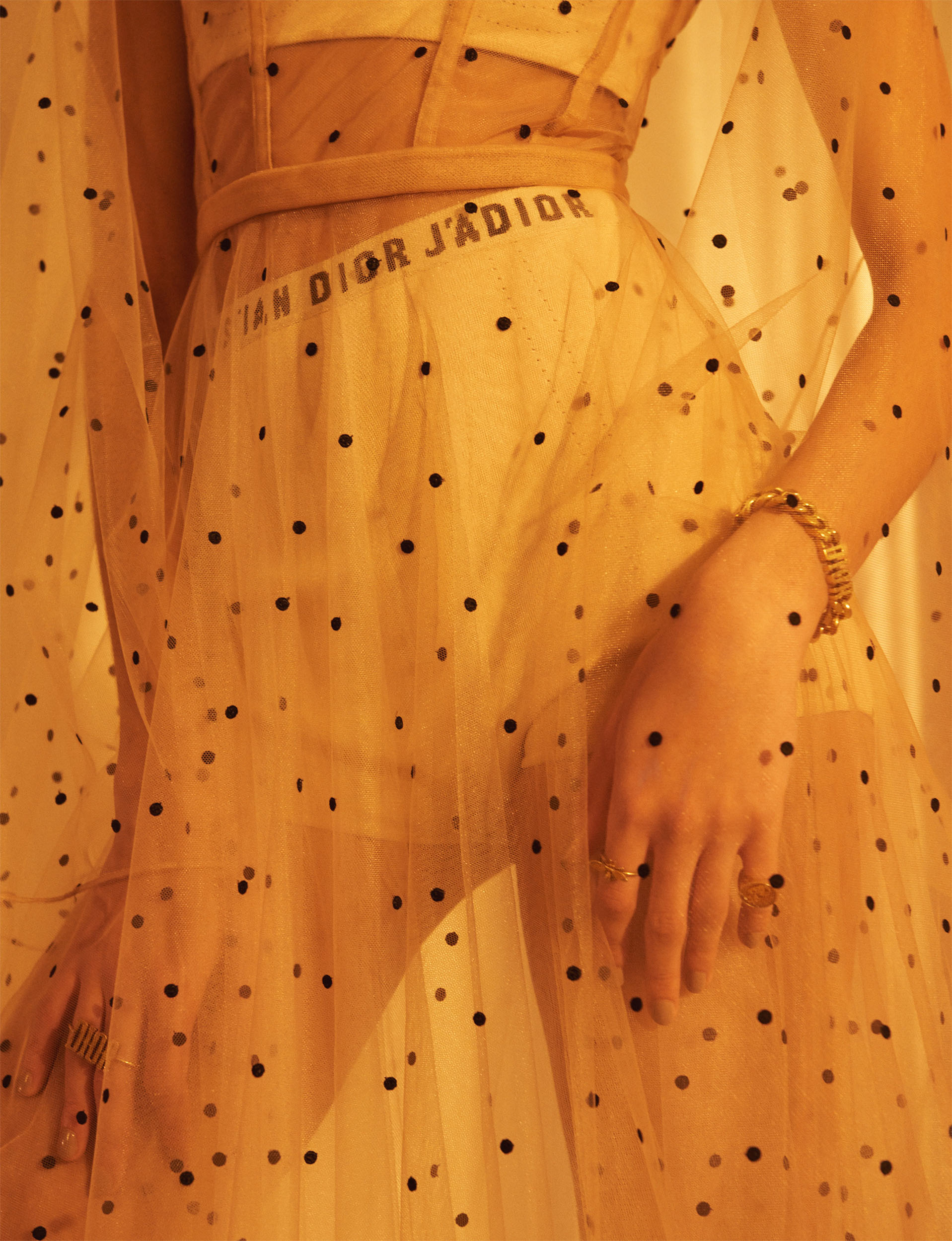 161110 JNoni DiorMagazine Shot08 207 04 RGB