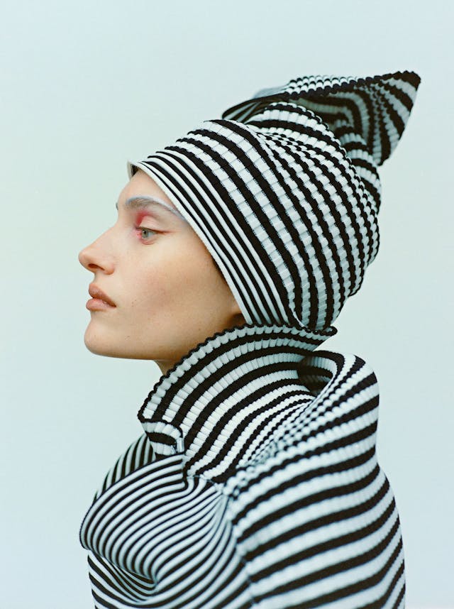 VOGUE GERMANY 0946 0587