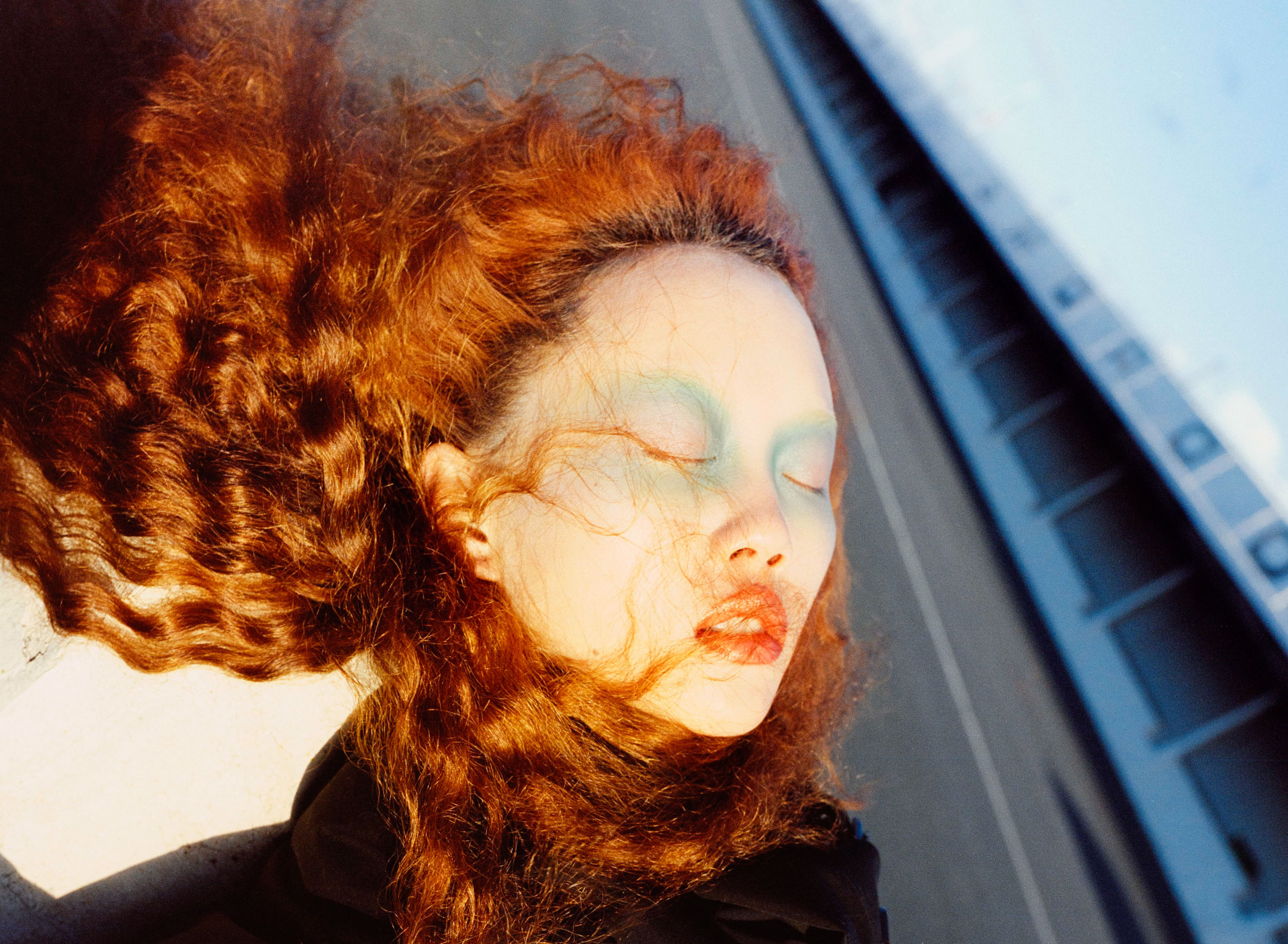 ROUGEFASHION8A 0946 0764 RGB