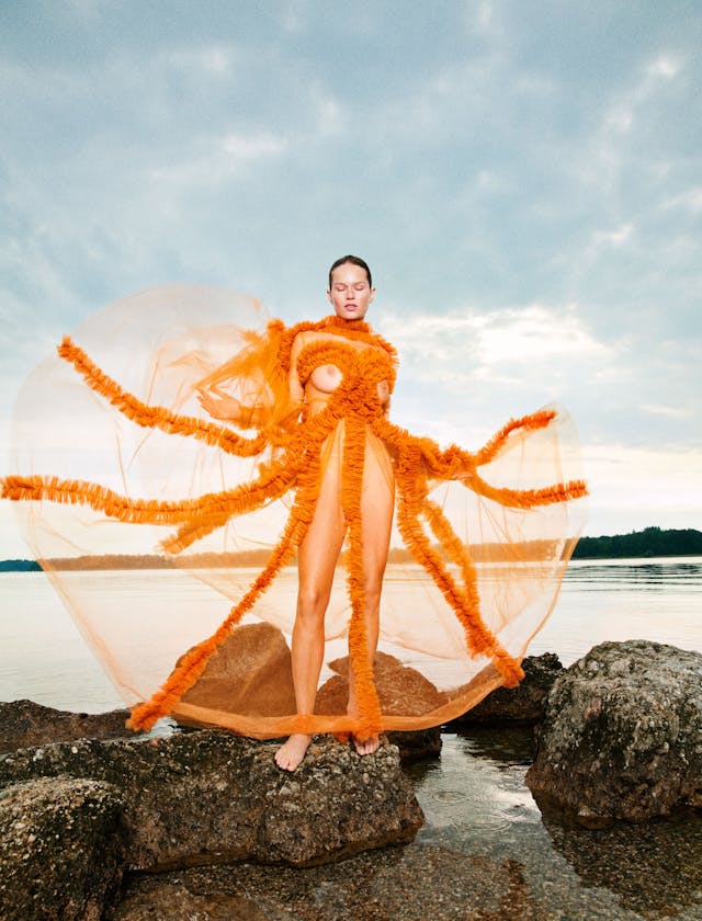 German Vogue Julia Noni 03 238