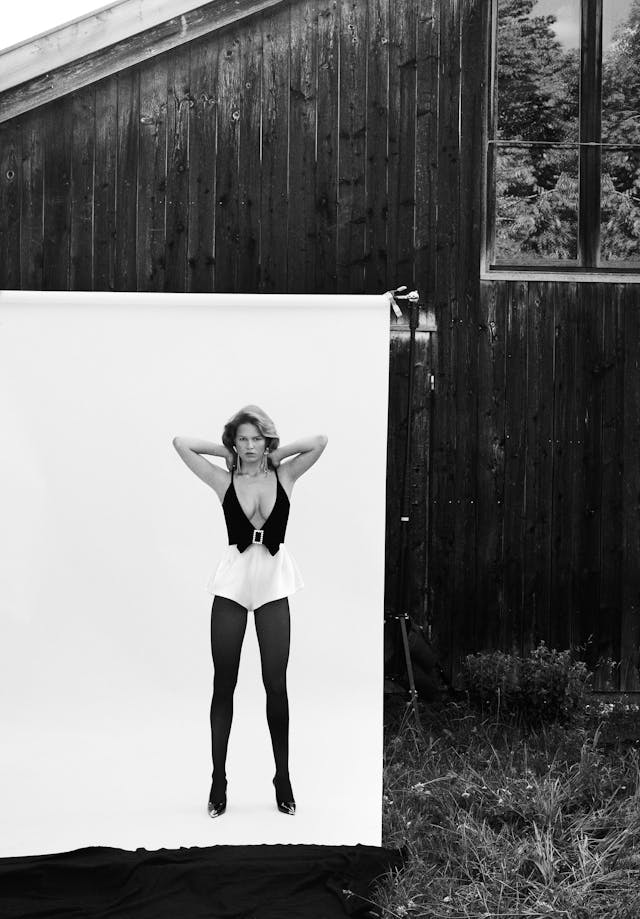 German Vogue Julia Noni 08 090