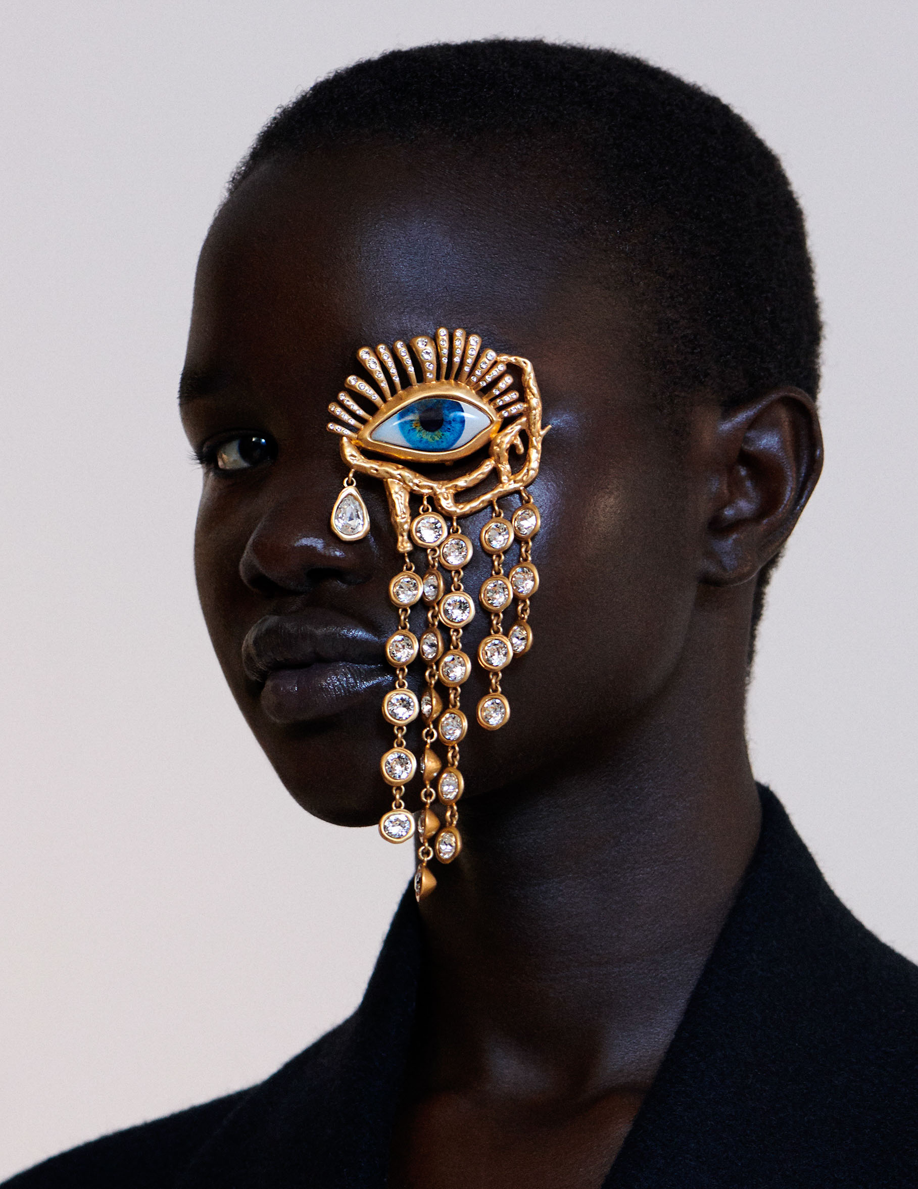 JULIA NONI VOGUE GERMANY 201111 010 060