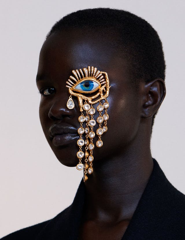 JULIA NONI VOGUE GERMANY 201111 010 060