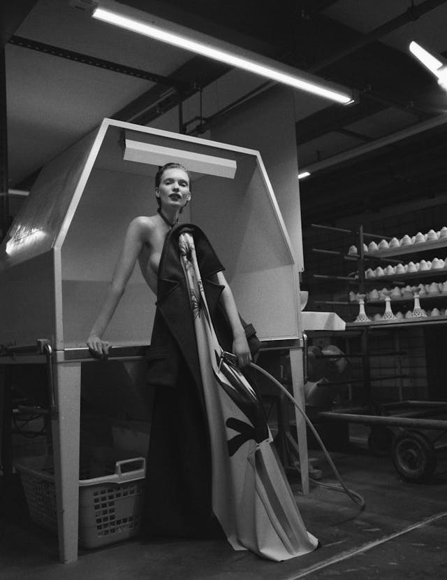 GERMAN VOGUE 251024000042640001 R4