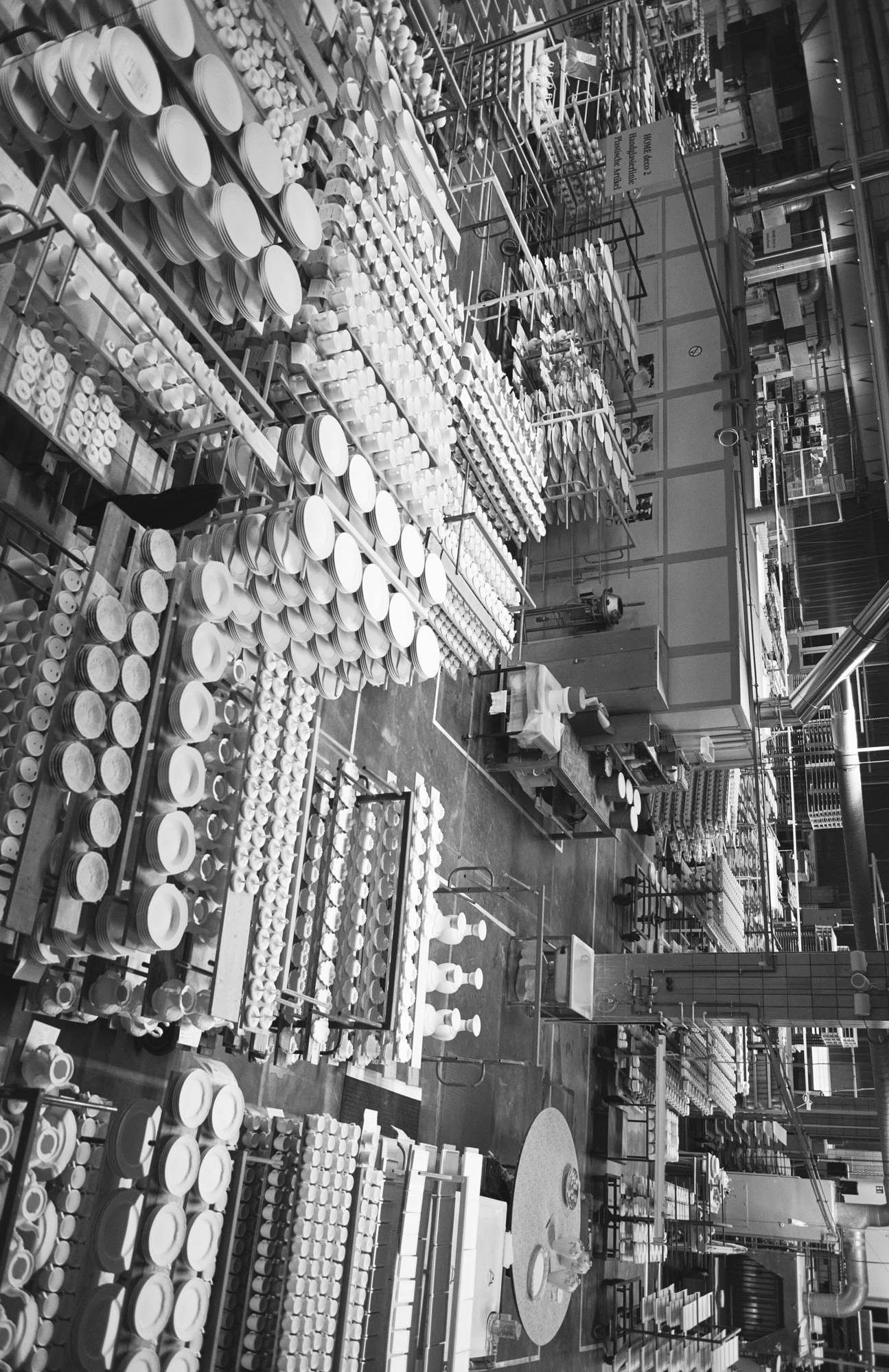 GERMAN VOGUE 251016 140 027 WB R1